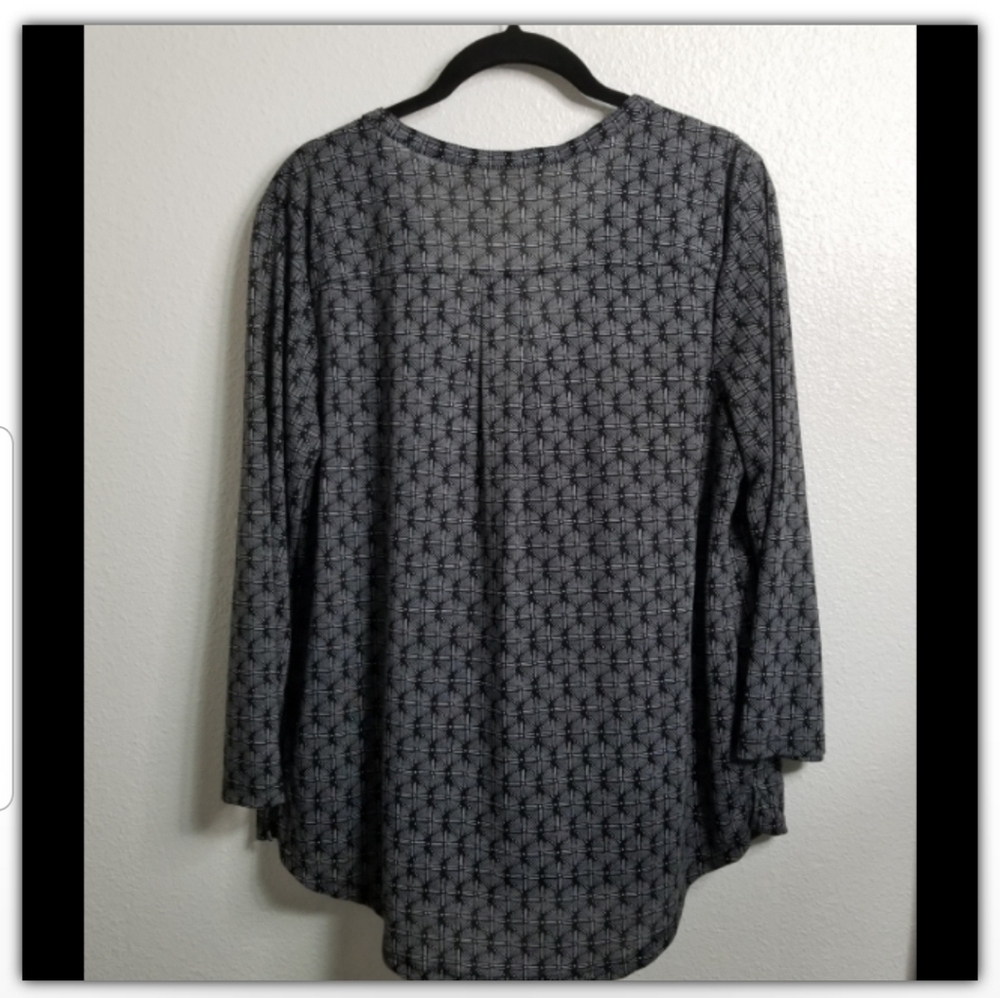 H&M top size large - Picture 2 of 3